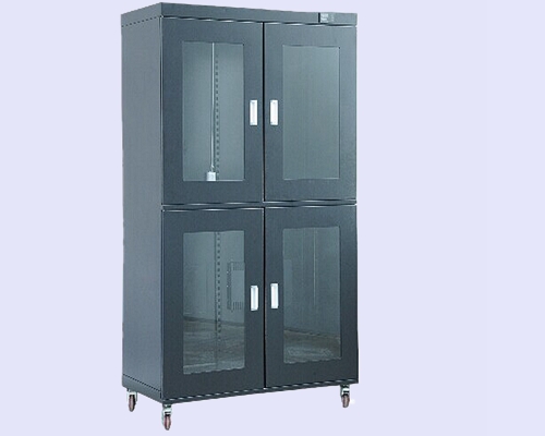 怎樣才能選一個(gè)合適的電子防潮柜呢?(圖1) 5b878dc3b4a50175726320.jpg